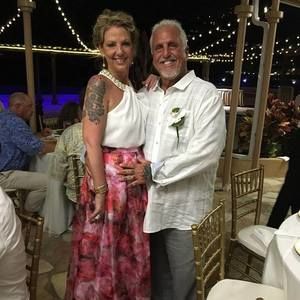 Meet your Posher, Traci